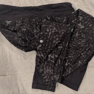 Lululemon Pedal Pace Crop